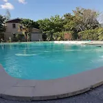 Au Bord De L'eau Hourtin