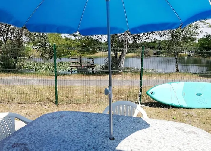 Au Bord De L'eau Semesterbostad Hourtin